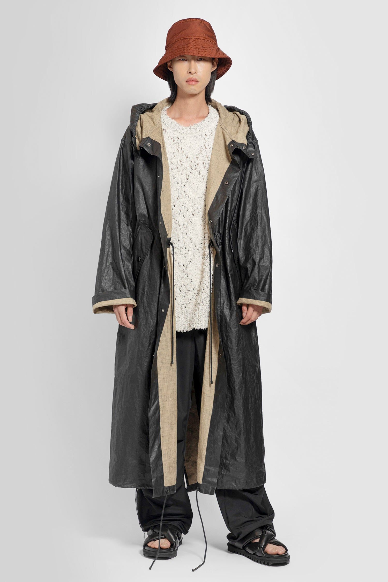 DRIES VAN NOTEN MAN BLACK COATS