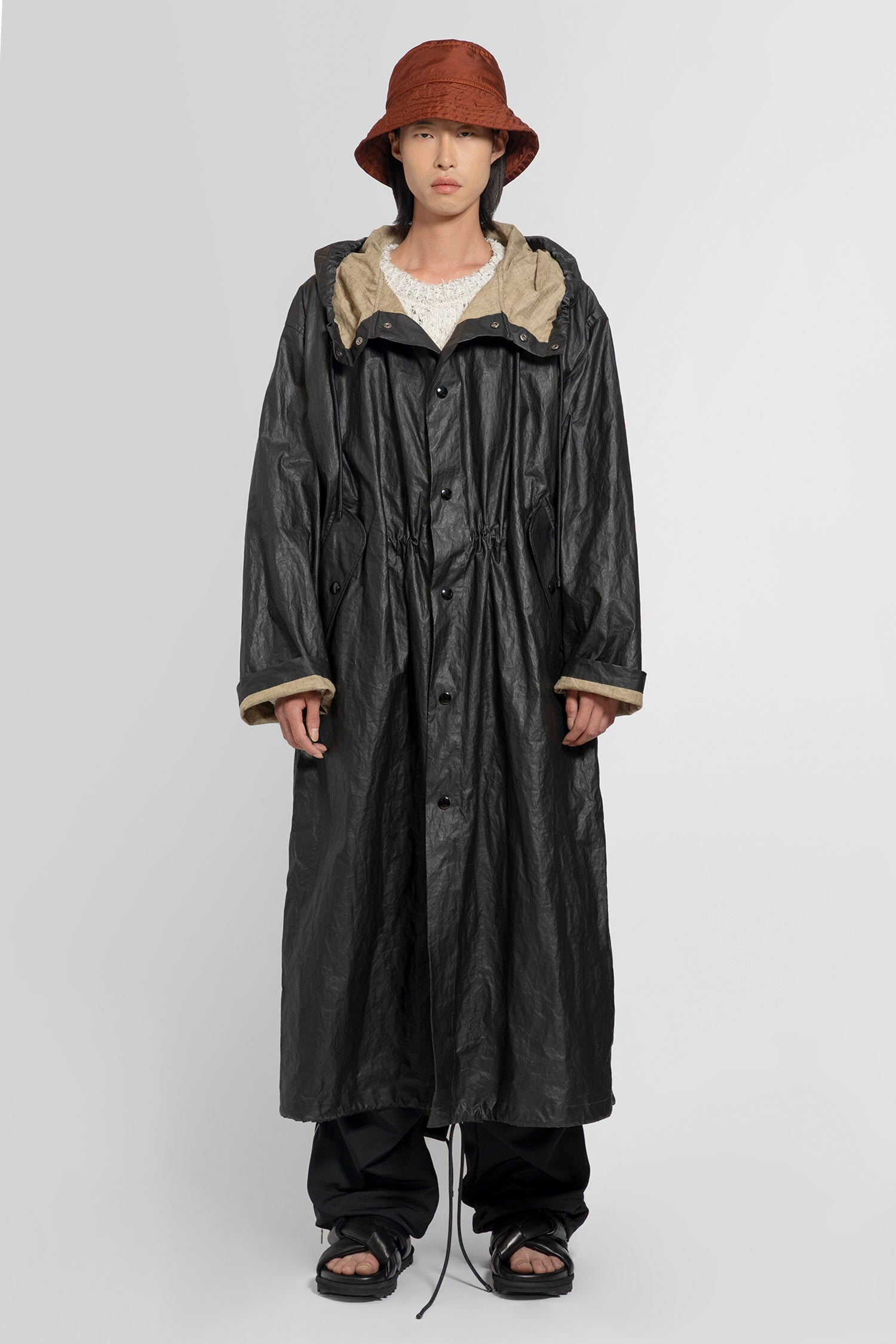 DRIES VAN NOTEN MAN BLACK COATS