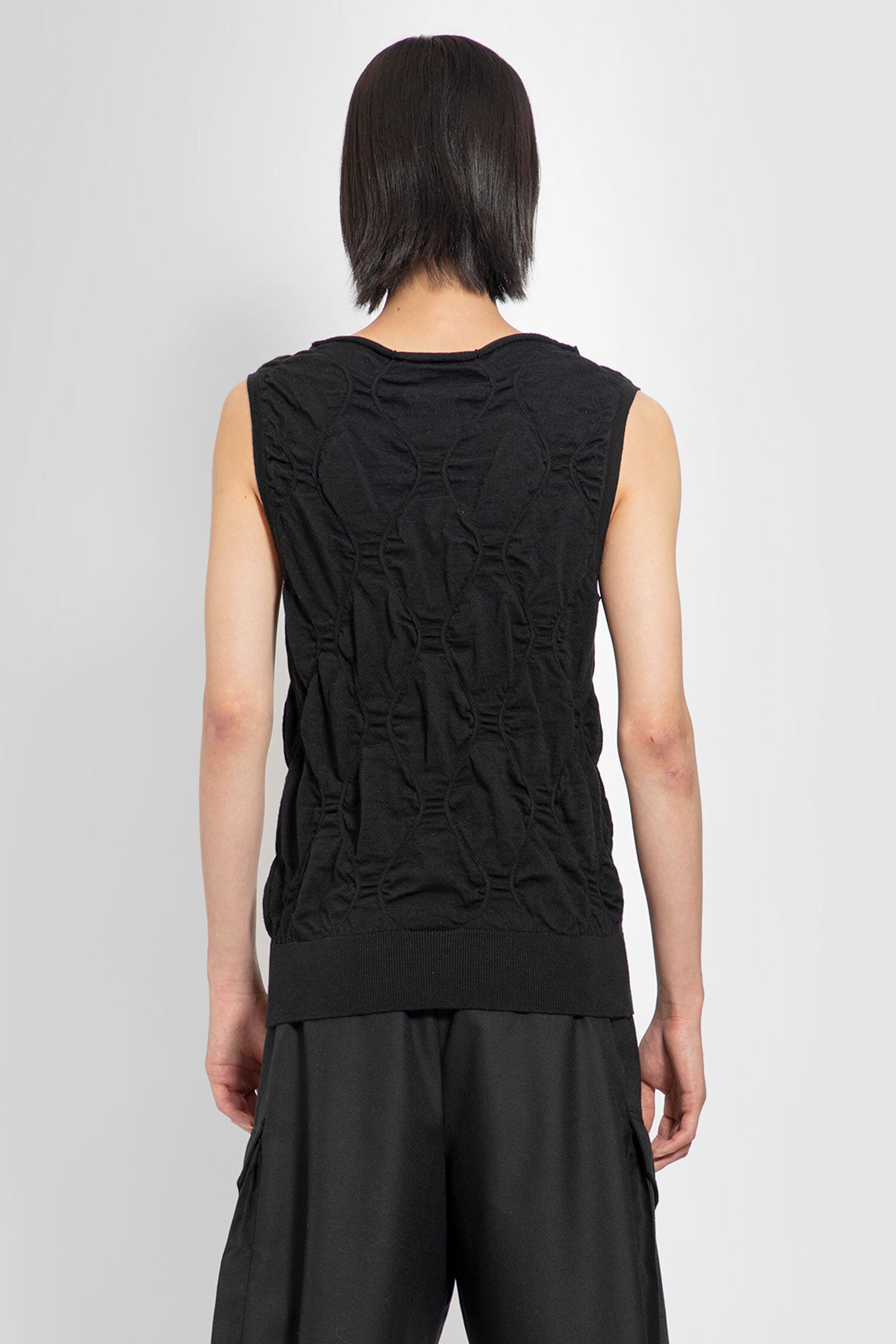 DRIES VAN NOTEN MAN BLACK T-SHIRTS