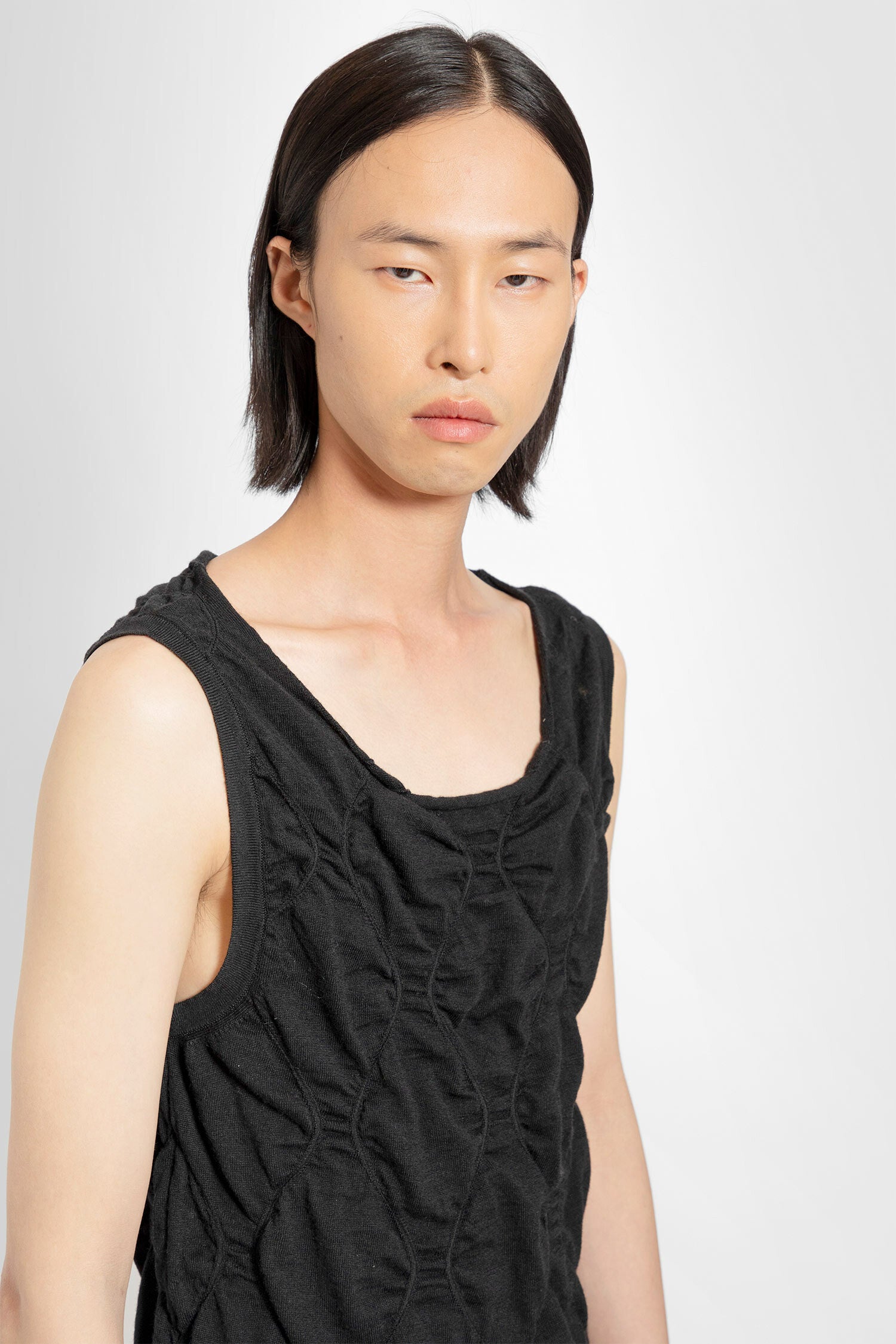 DRIES VAN NOTEN MAN BLACK T-SHIRTS