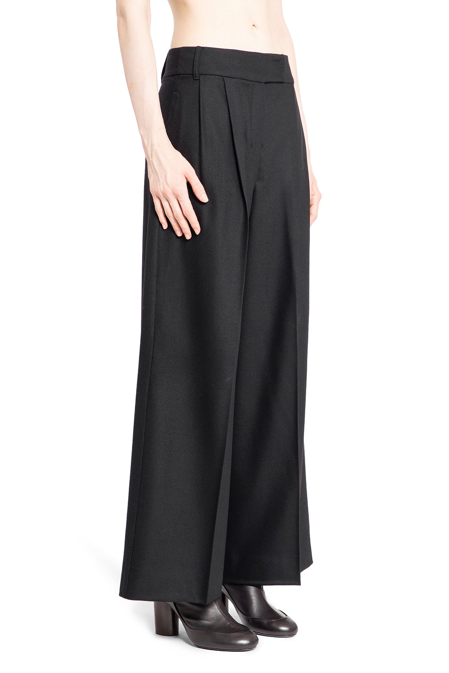 S MAX MARA WOMAN BLACK TROUSERS