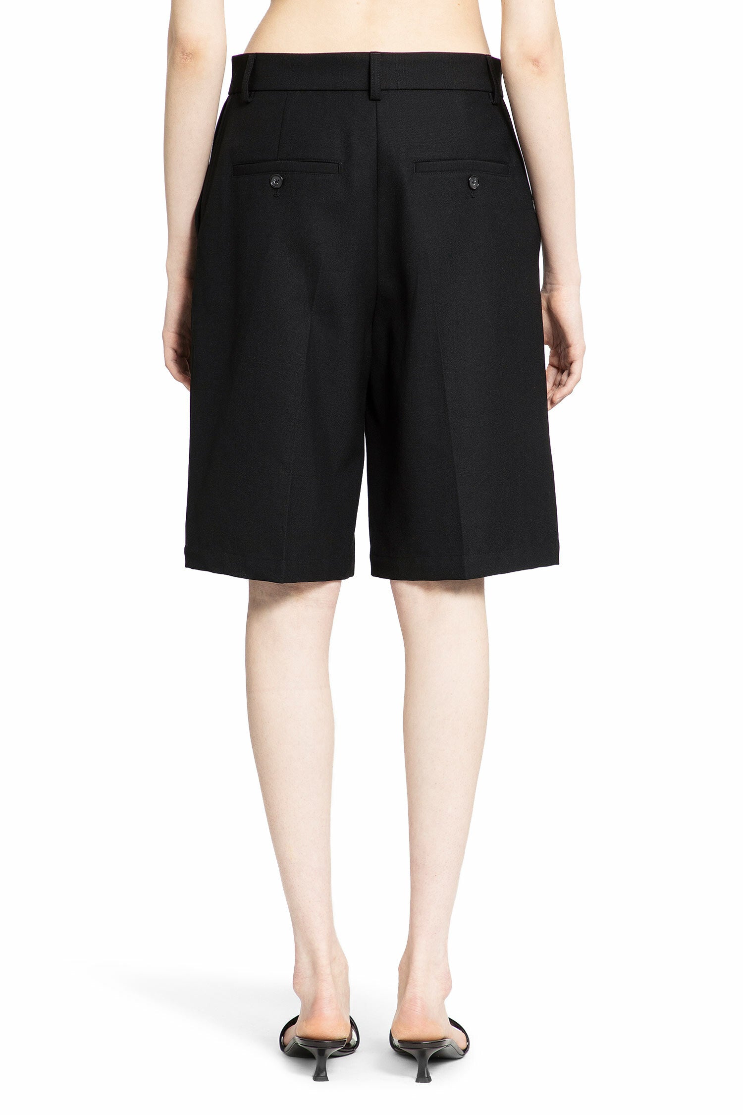 TOTEME WOMAN BLACK SHORTS