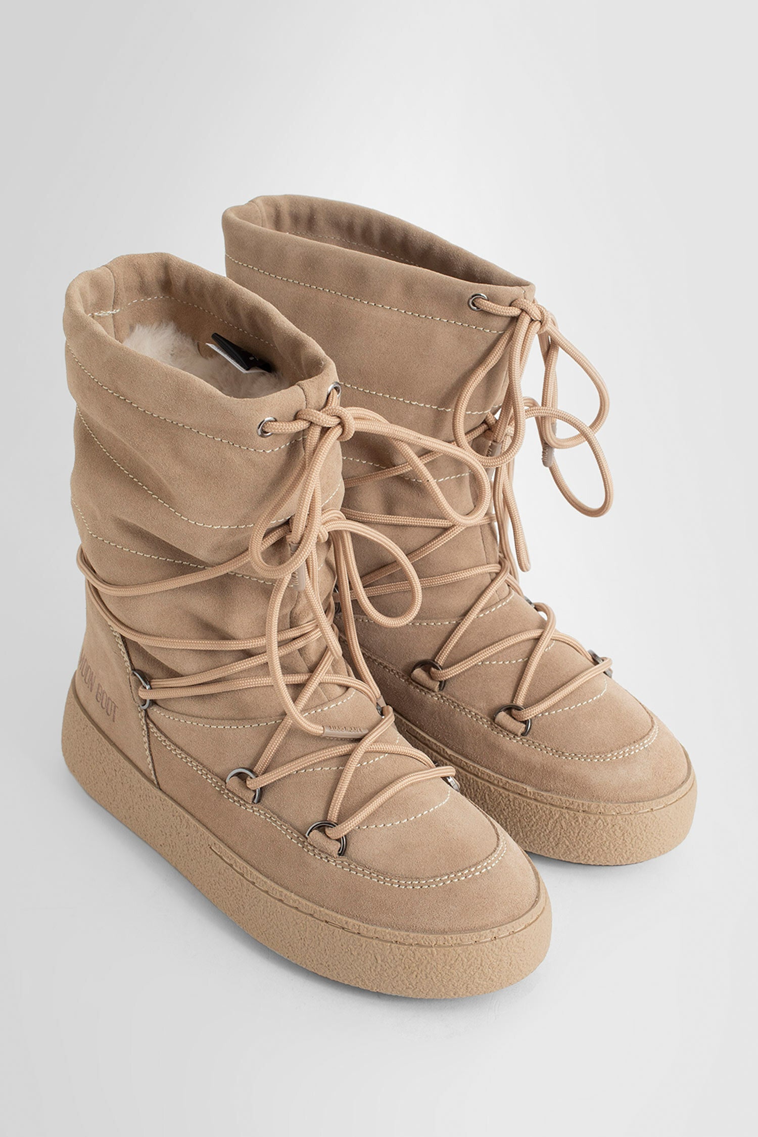 Moon store boots beige