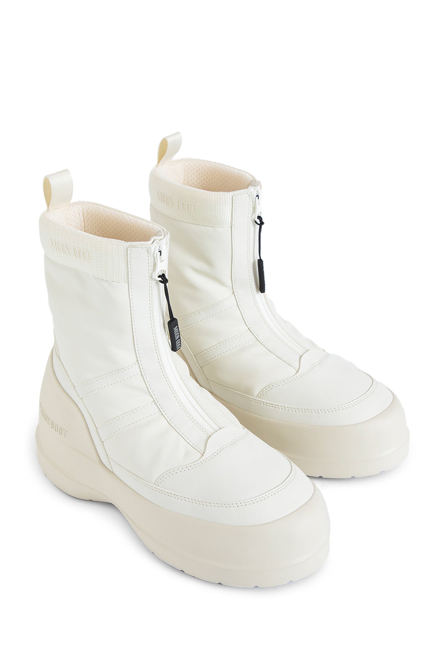 MOON BOOT WOMAN WHITE BOOTS