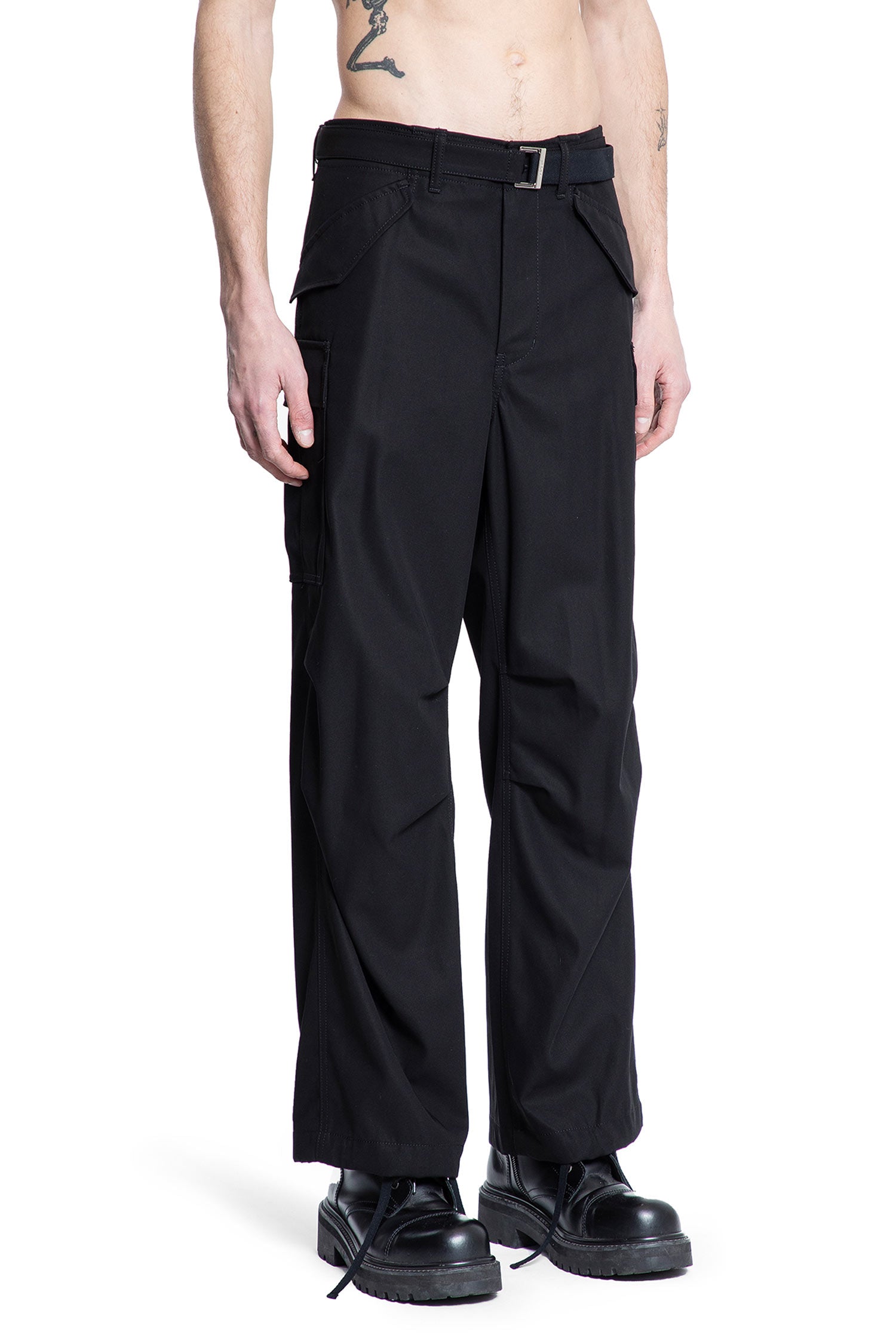 SACAI MAN BLACK TROUSERS