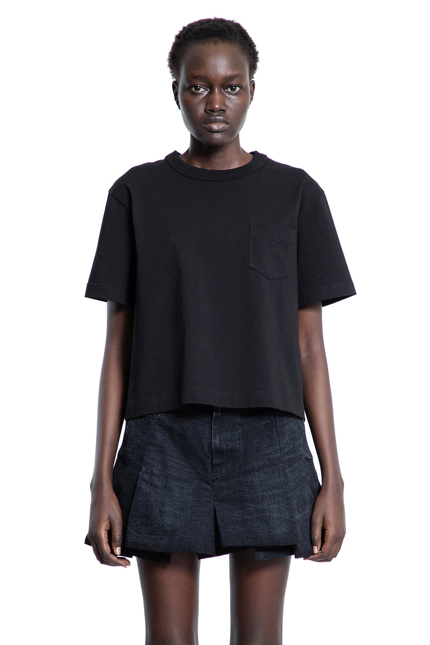 SACAI WOMAN BLACK T-SHIRTS & TANK TOPS