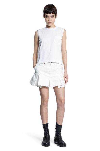 SACAI WOMAN WHITE SHORTS