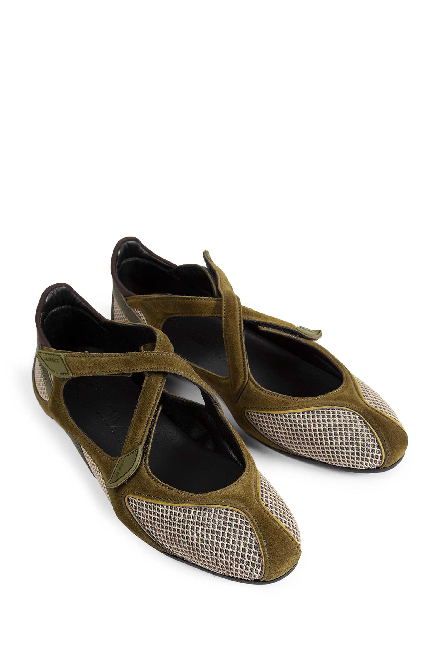 ''Floor 01'' Ballerina Flat