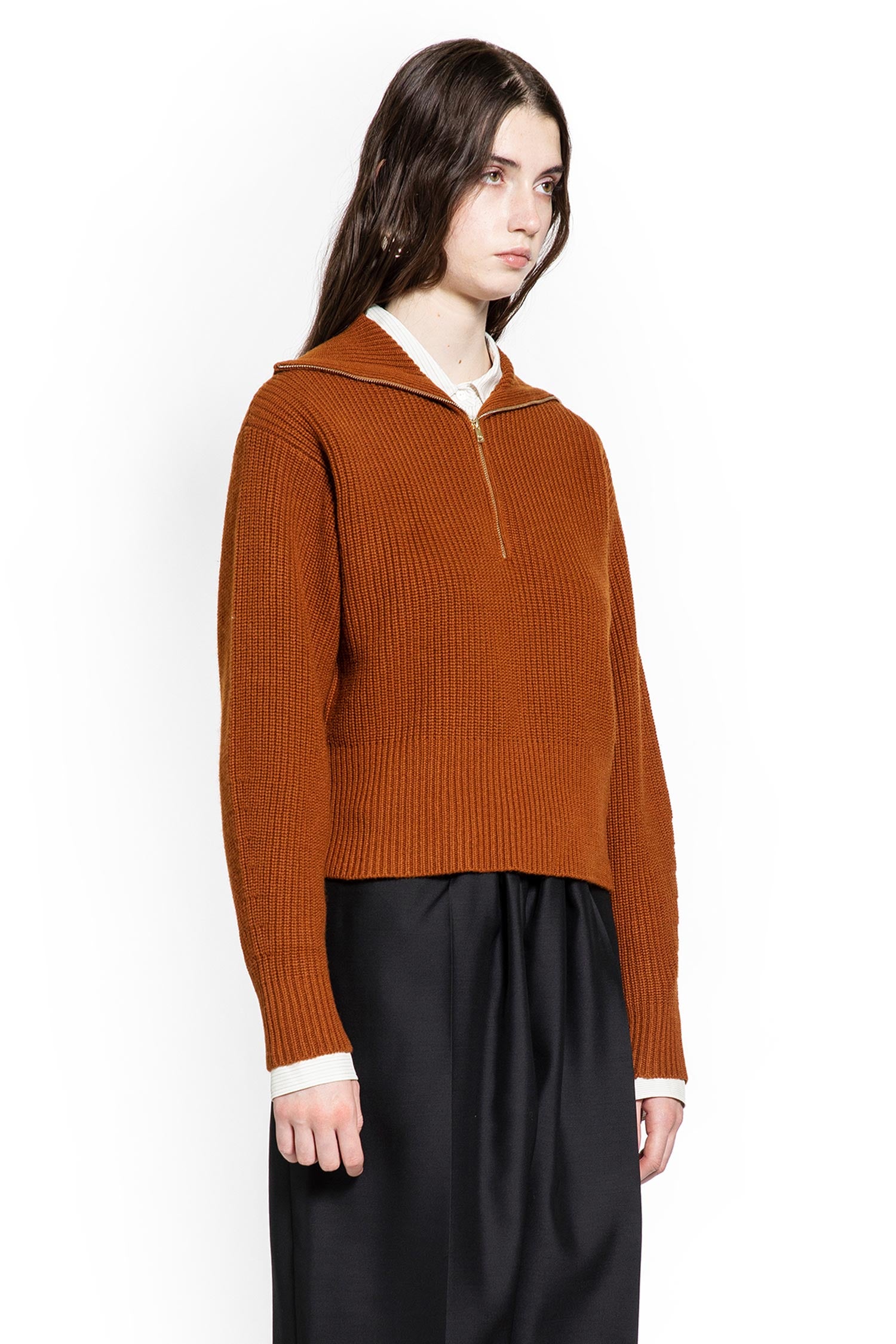 Nadar Sweater