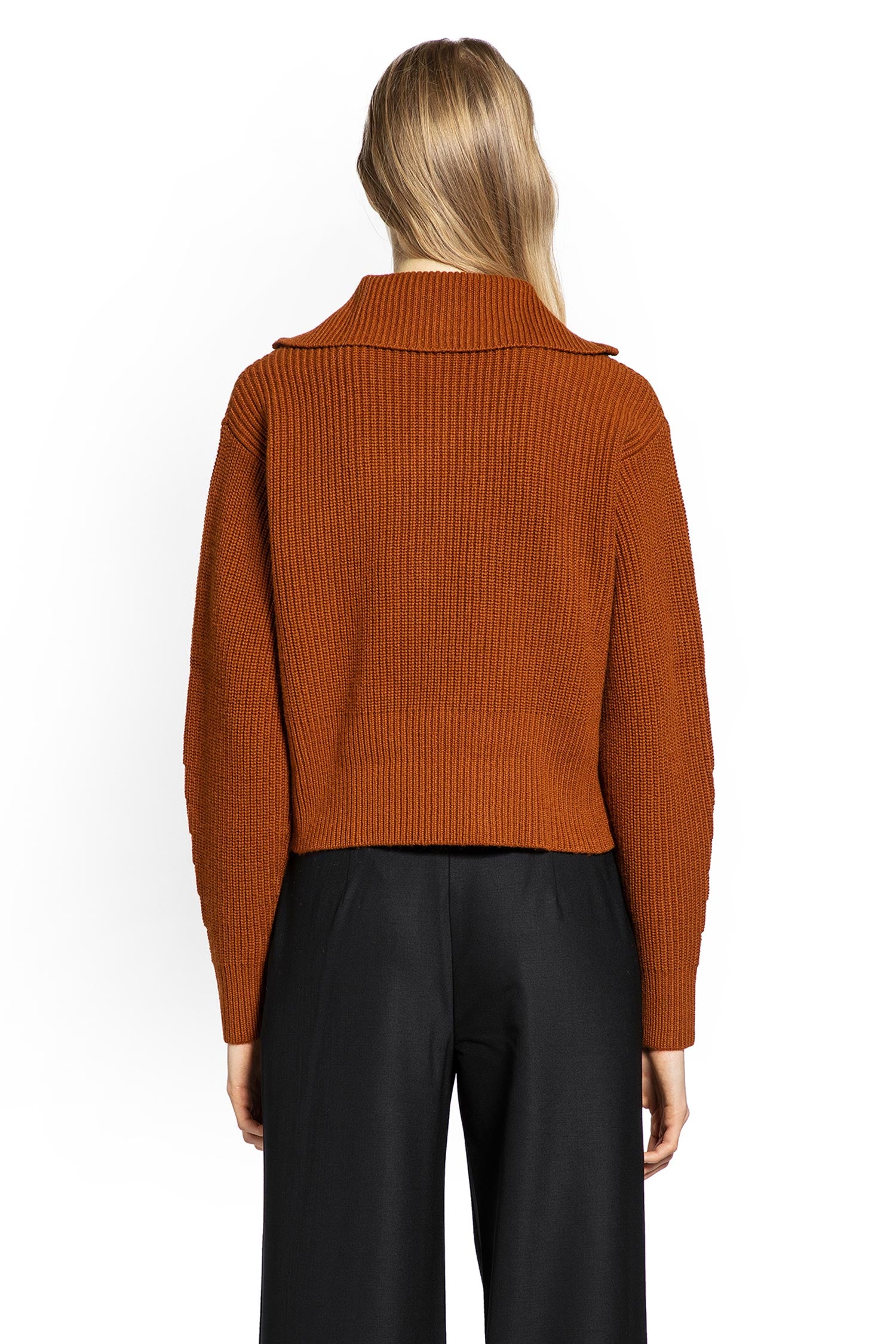 Nadar Sweater