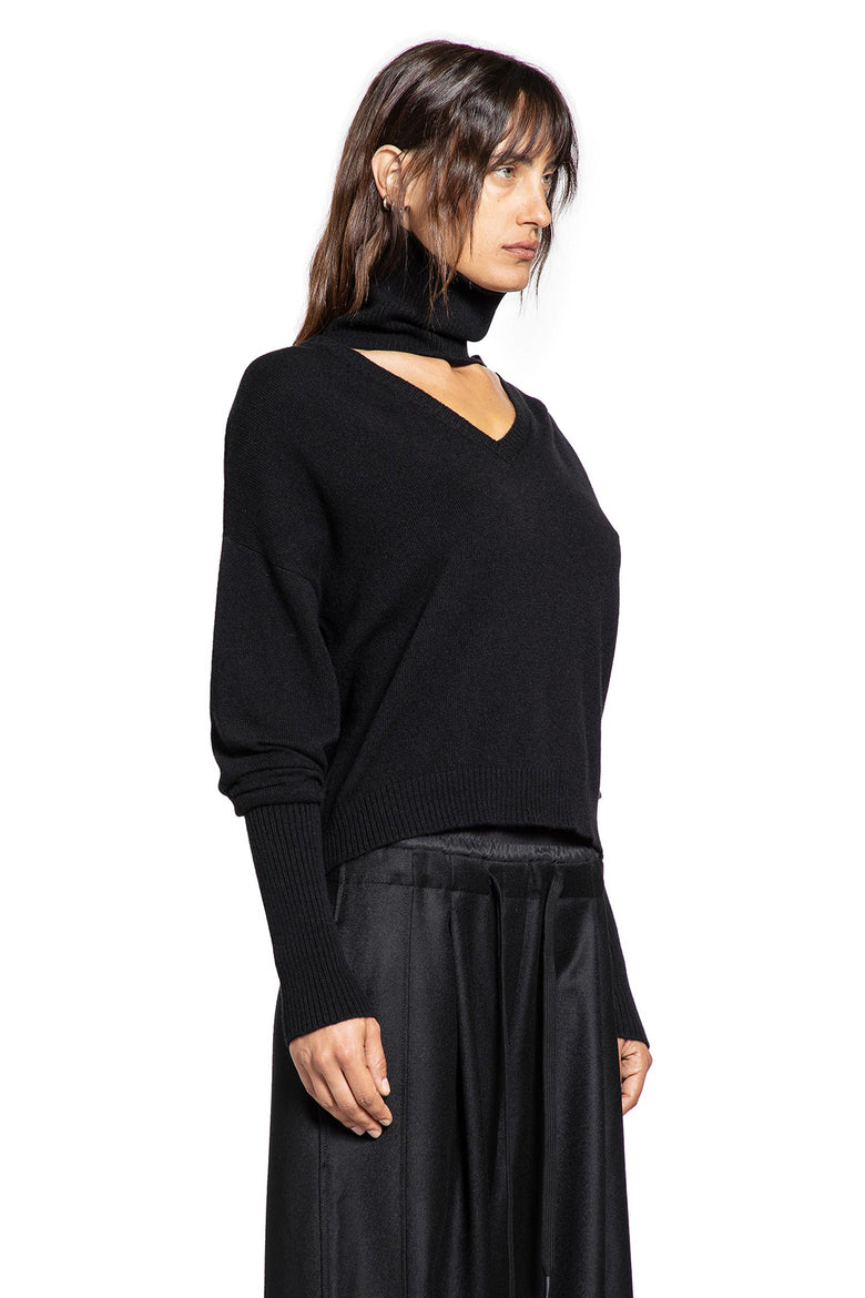 V Neck Pullover