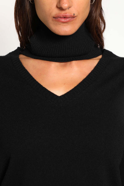 V Neck Pullover