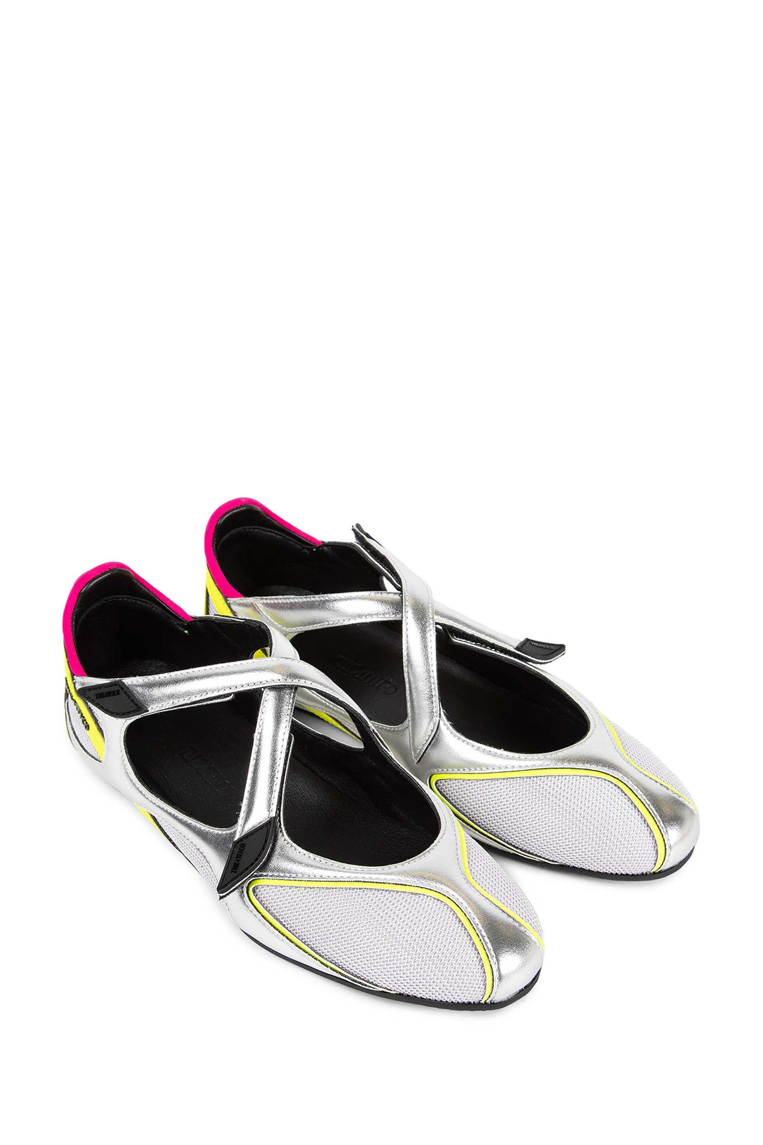 ''Floor 001'' Ballerinas