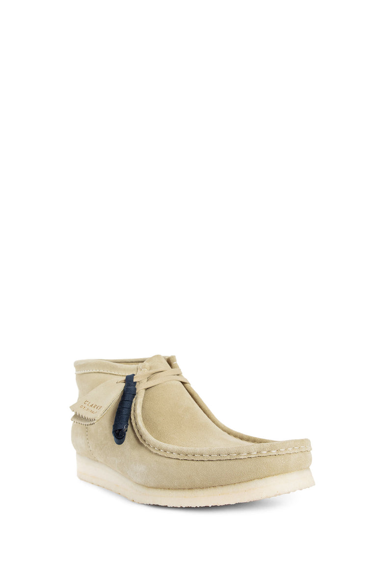 CLARKS MAN BEIGE BOOTS