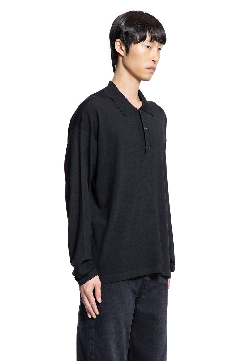 Djon Polo in Wool