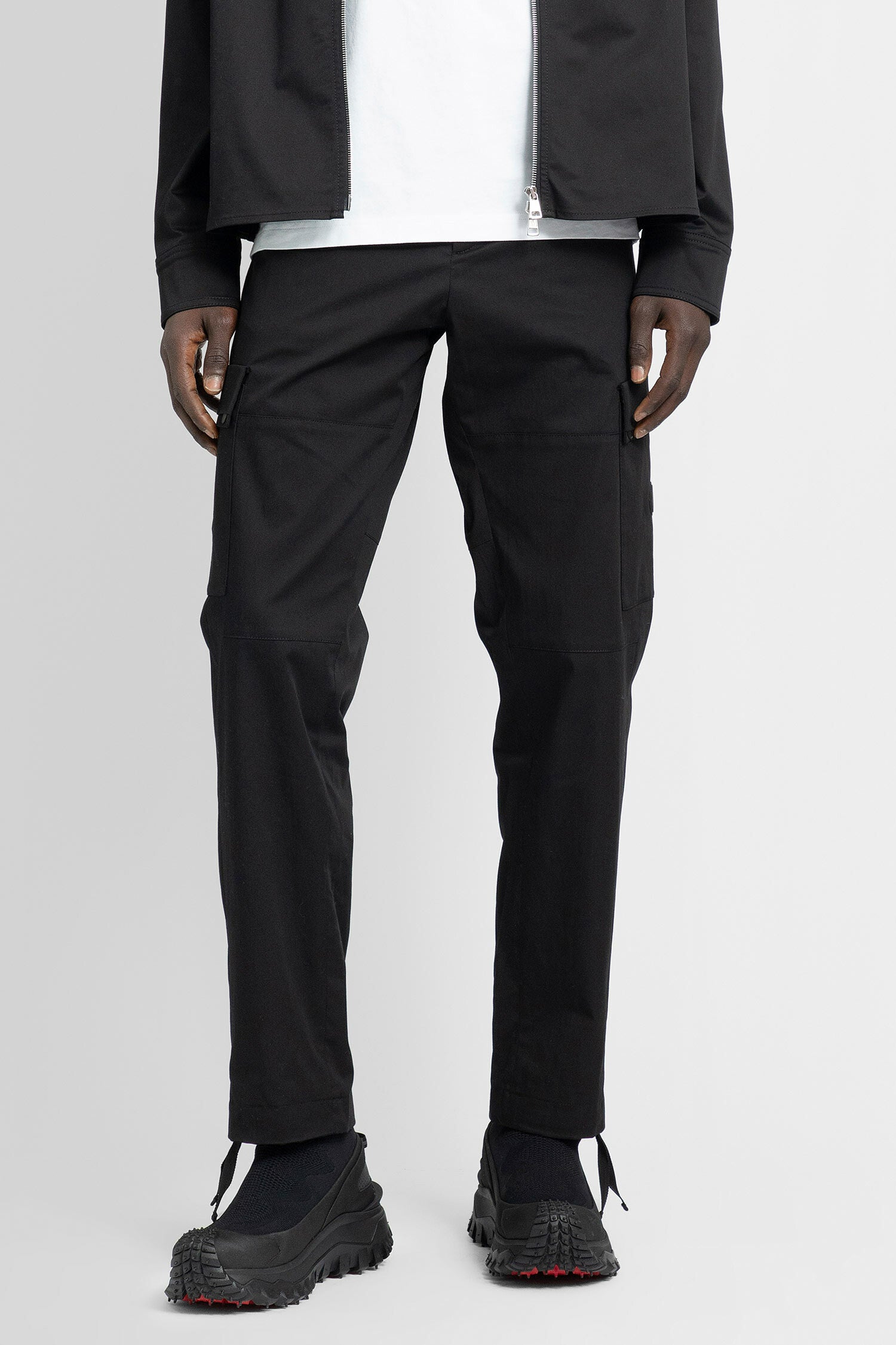 MONCLER MAN BLACK TROUSERS