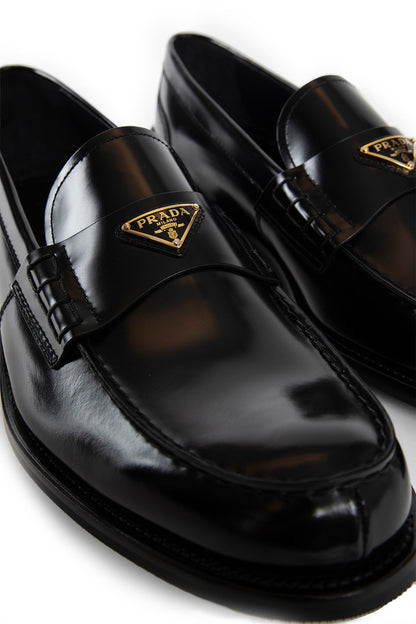 PRADA MAN BLACK LOAFERS & FLATS