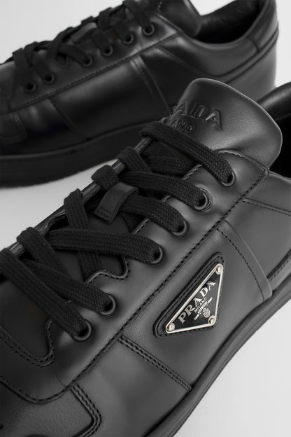 PRADA MAN BLACK SNEAKERS