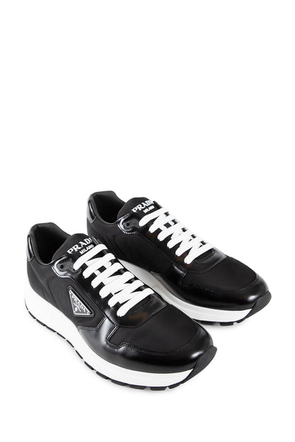 PRADA MAN BLACK SNEAKERS