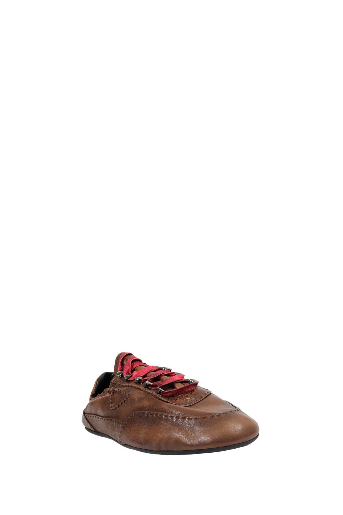 Collapse Sneakers With Hooks