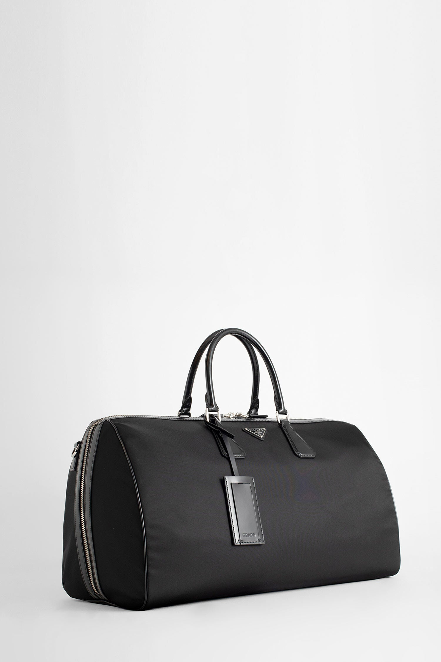 Prada leather travel outlet bag