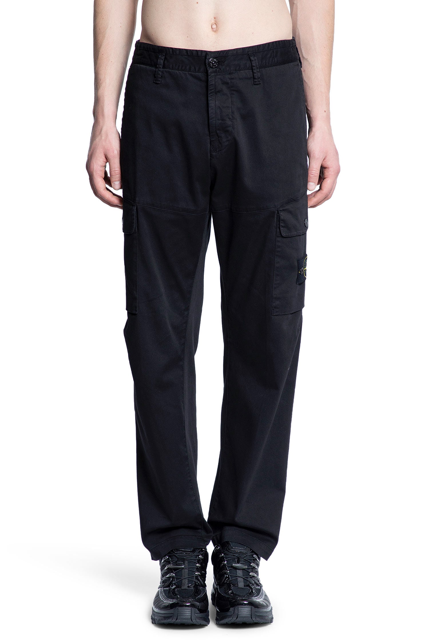 STONE ISLAND MAN BLACK TROUSERS