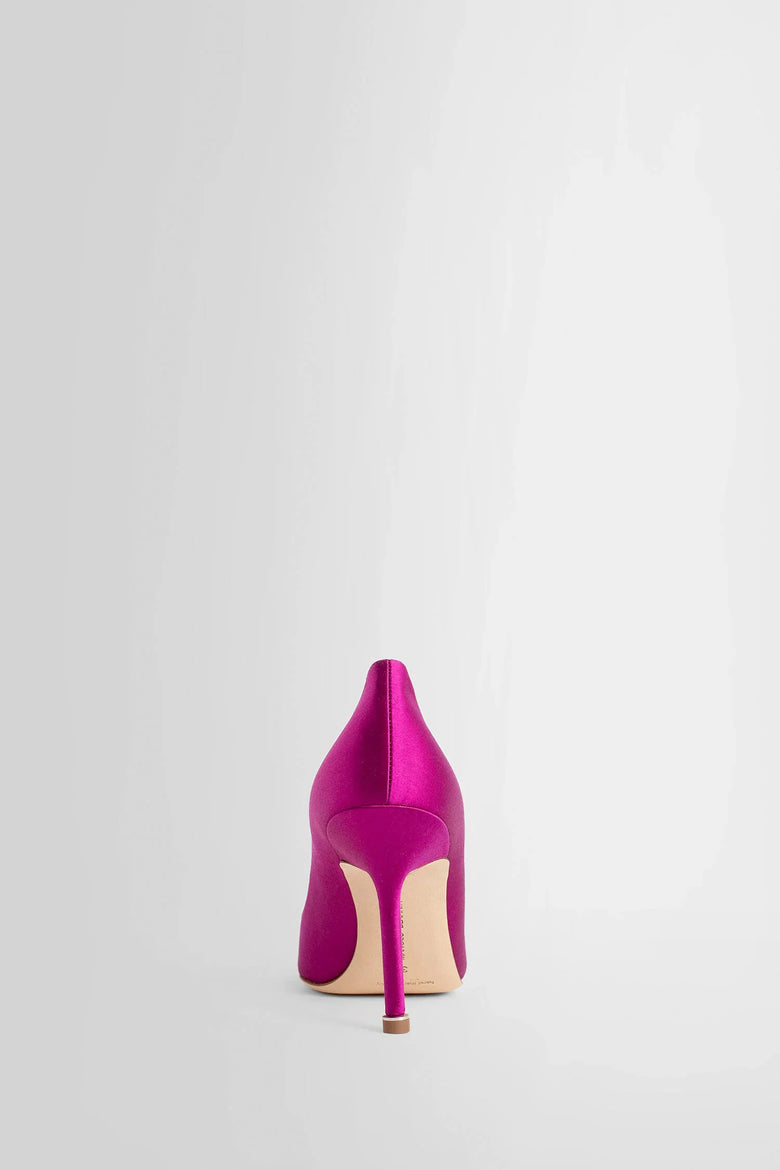 MANOLO BLAHNIK MANOLO BLAHNIK WOMAN PINK PUMPS woman