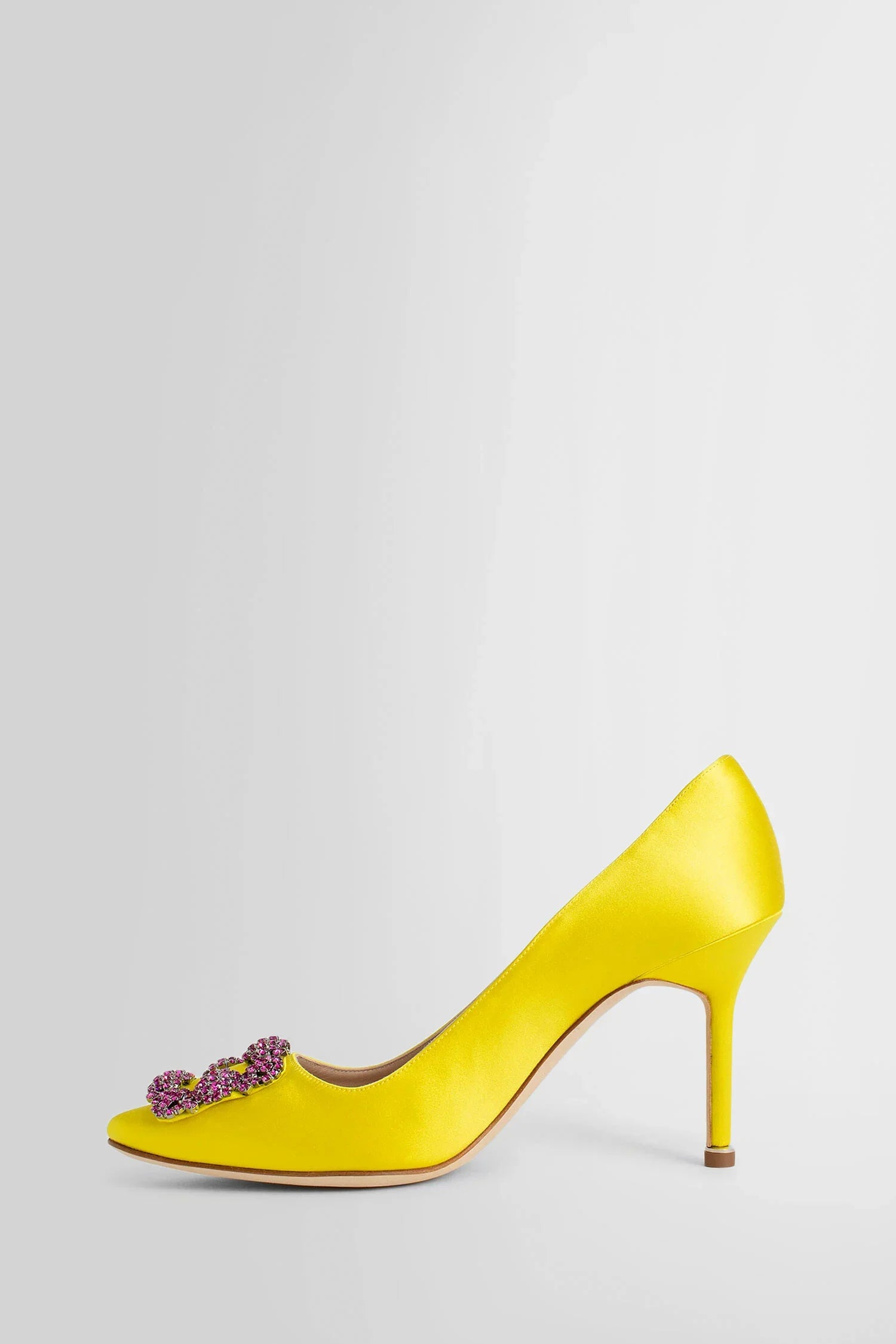 MANOLO BLAHNIK WOMAN YELLOW PUMPS - Antonioli.eu