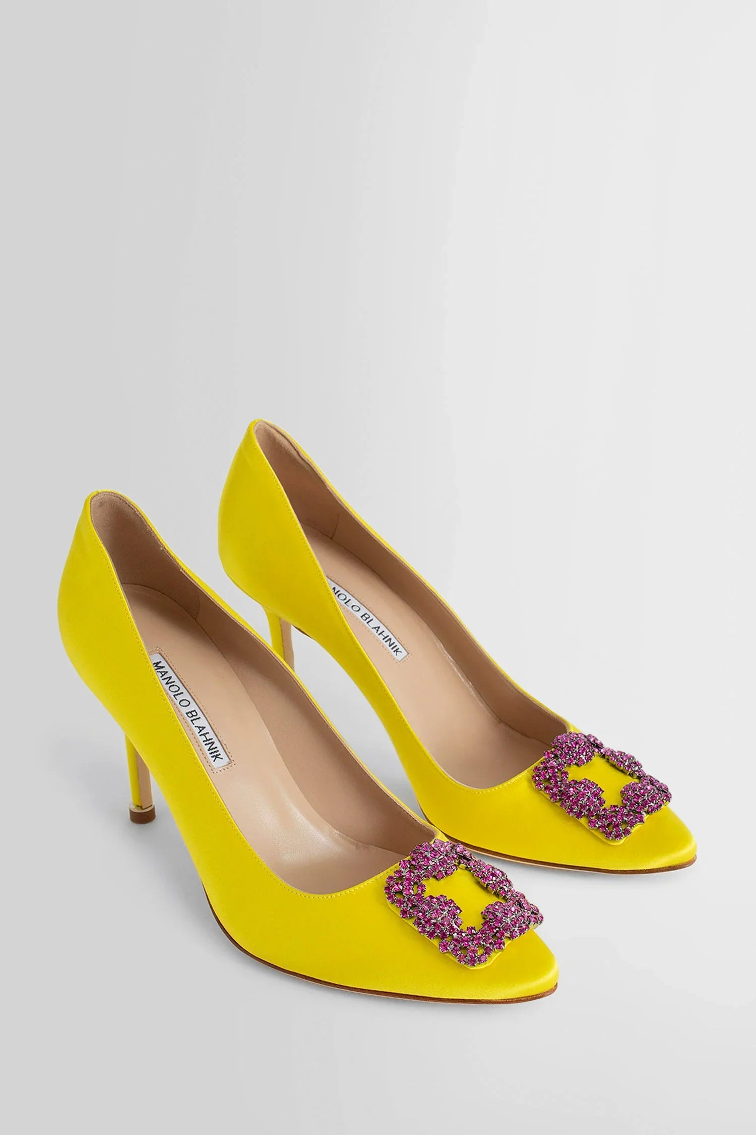 MANOLO BLAHNIK WOMAN YELLOW PUMPS - Antonioli.eu