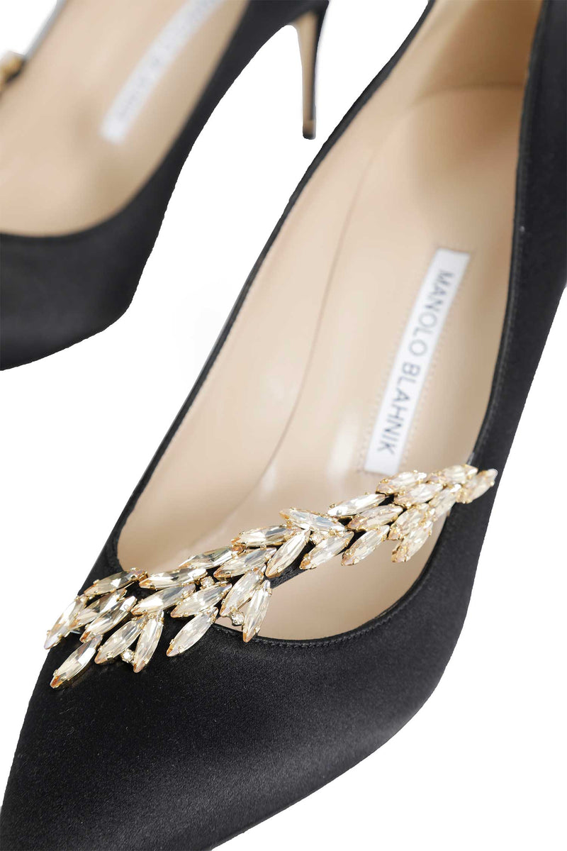 MANOLO BLAHNIK Nadira Jewel Buckle Pumps woman