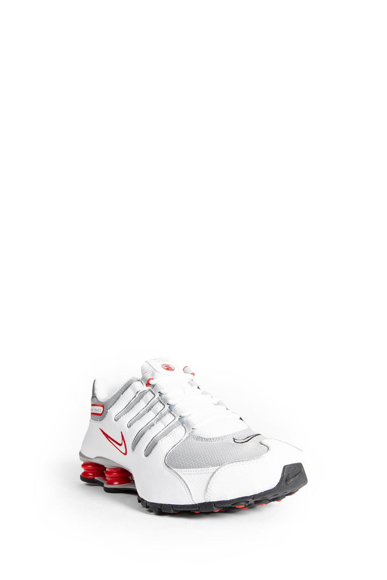 Nike Shox NZ Sneakers