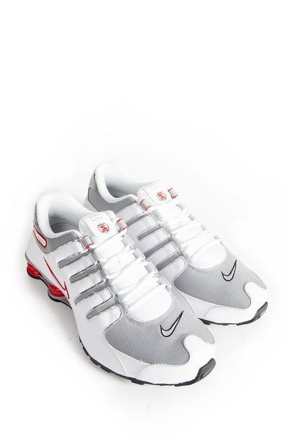 Nike Shox NZ Sneakers