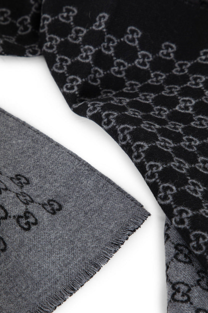 GUCCI Double Jacquard GG Wool Scarf man