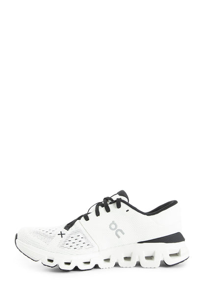 Cloud X 4 Sneakers