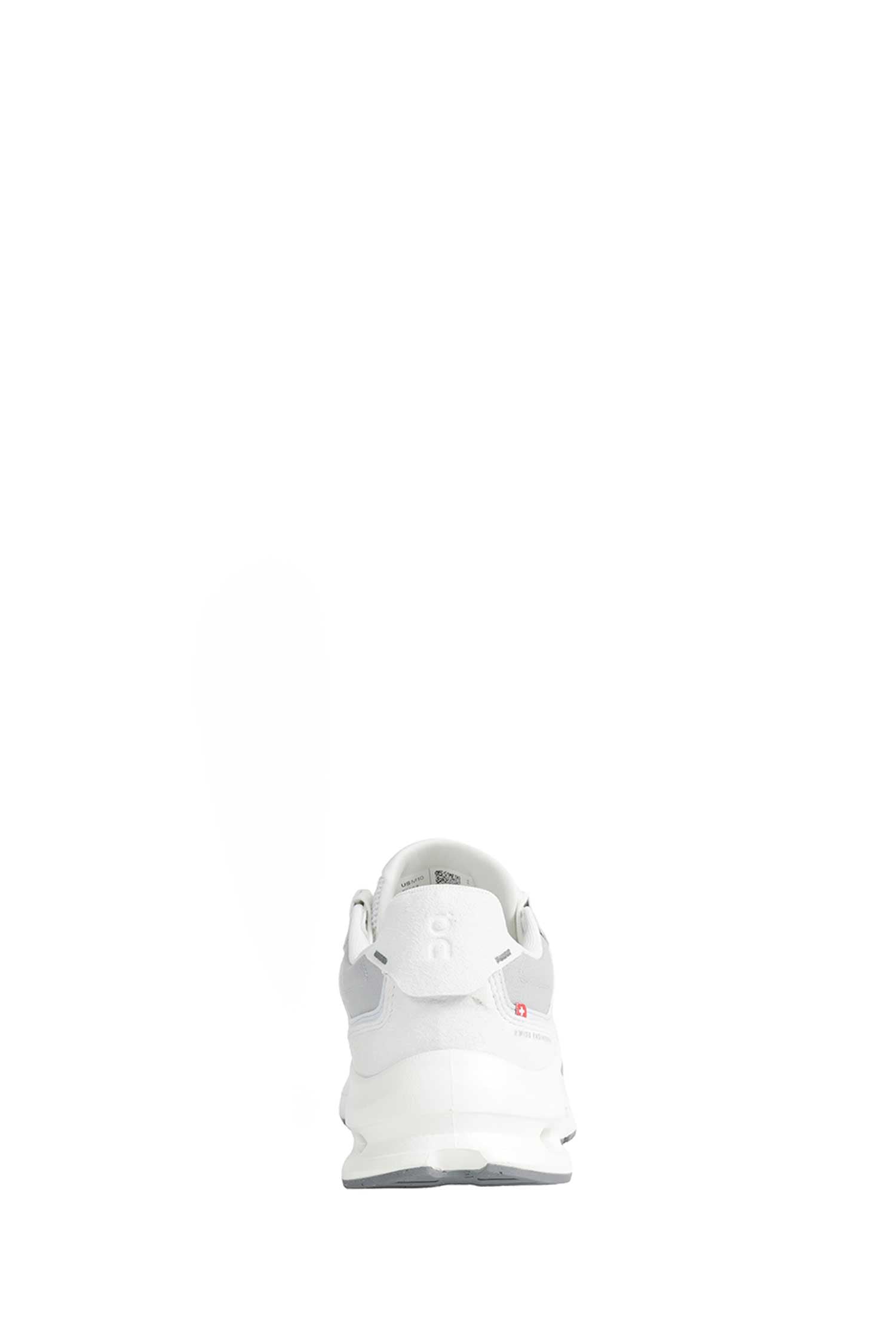 ON RUNNING Cloudnova Rift Sneakers man