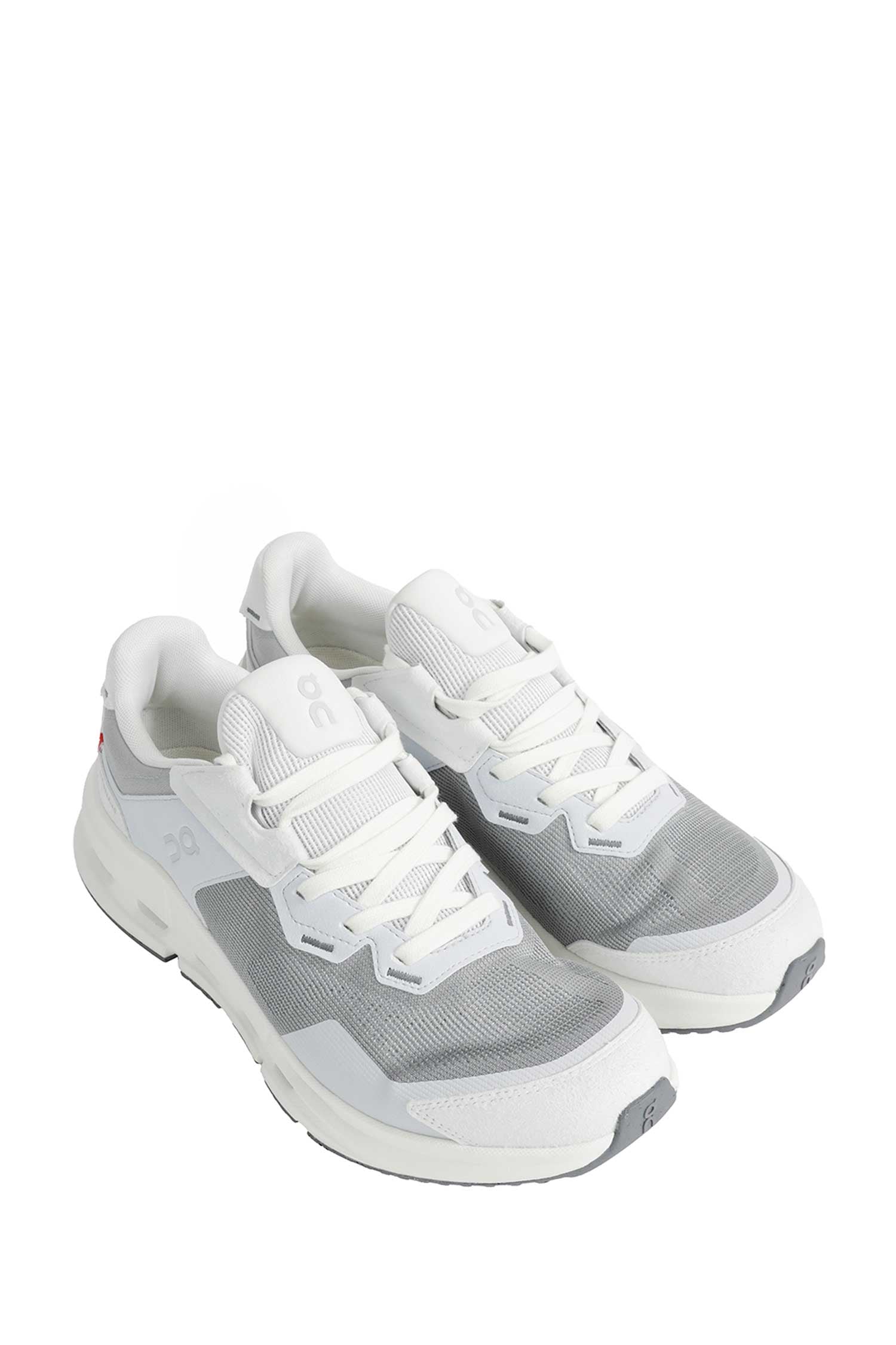 ON RUNNING Cloudnova Rift Sneakers man