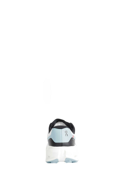 Cloudvista 3 Sneakers
