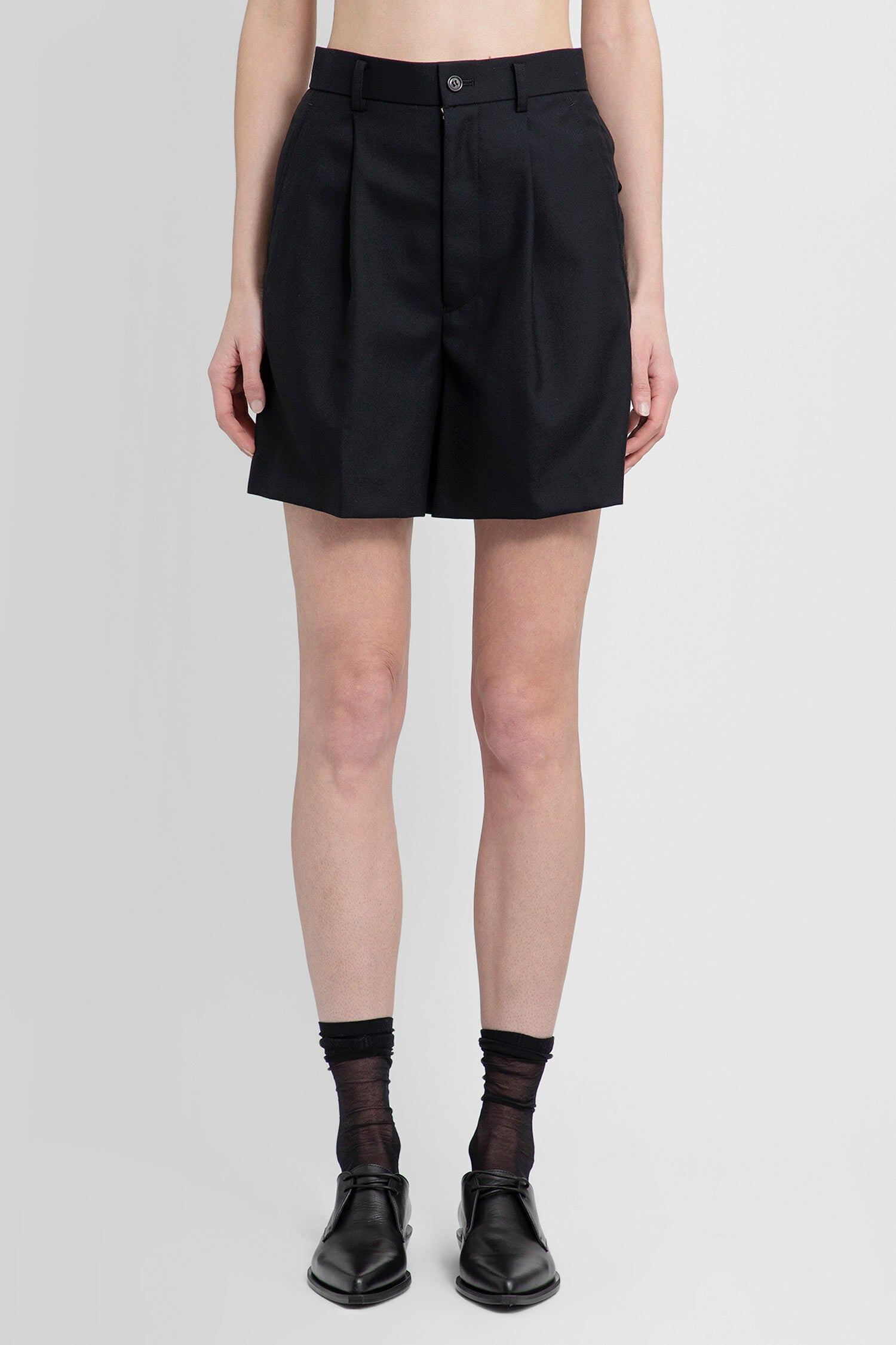 NOIR KEI NINOMIYA WOMAN BLACK SHORTS