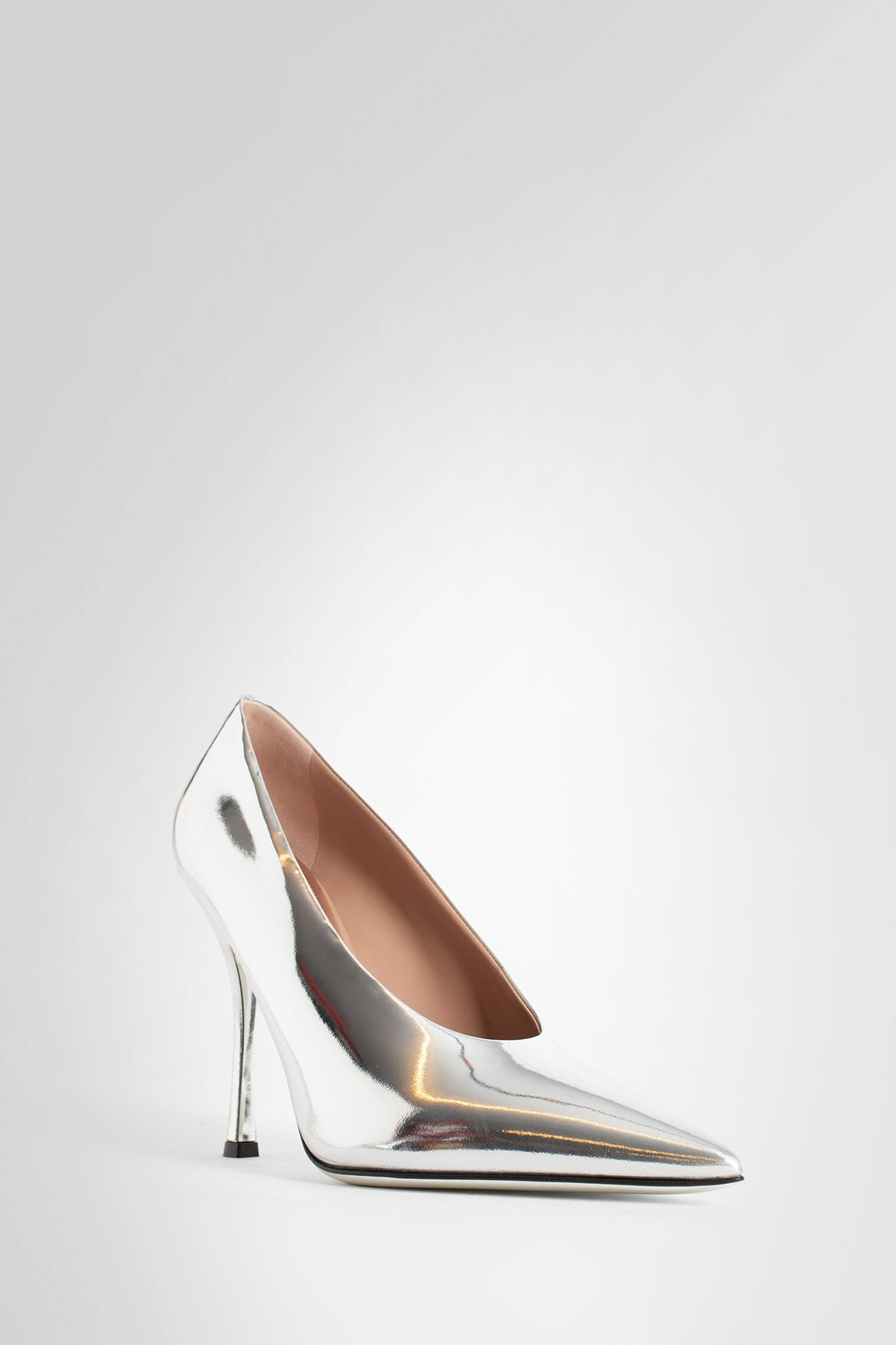 VALENTINO WOMAN SILVER PUMPS