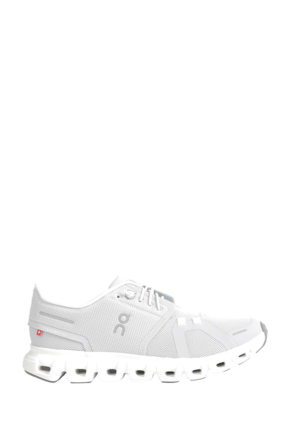 ON RUNNING Cloud 6 Sneakers woman