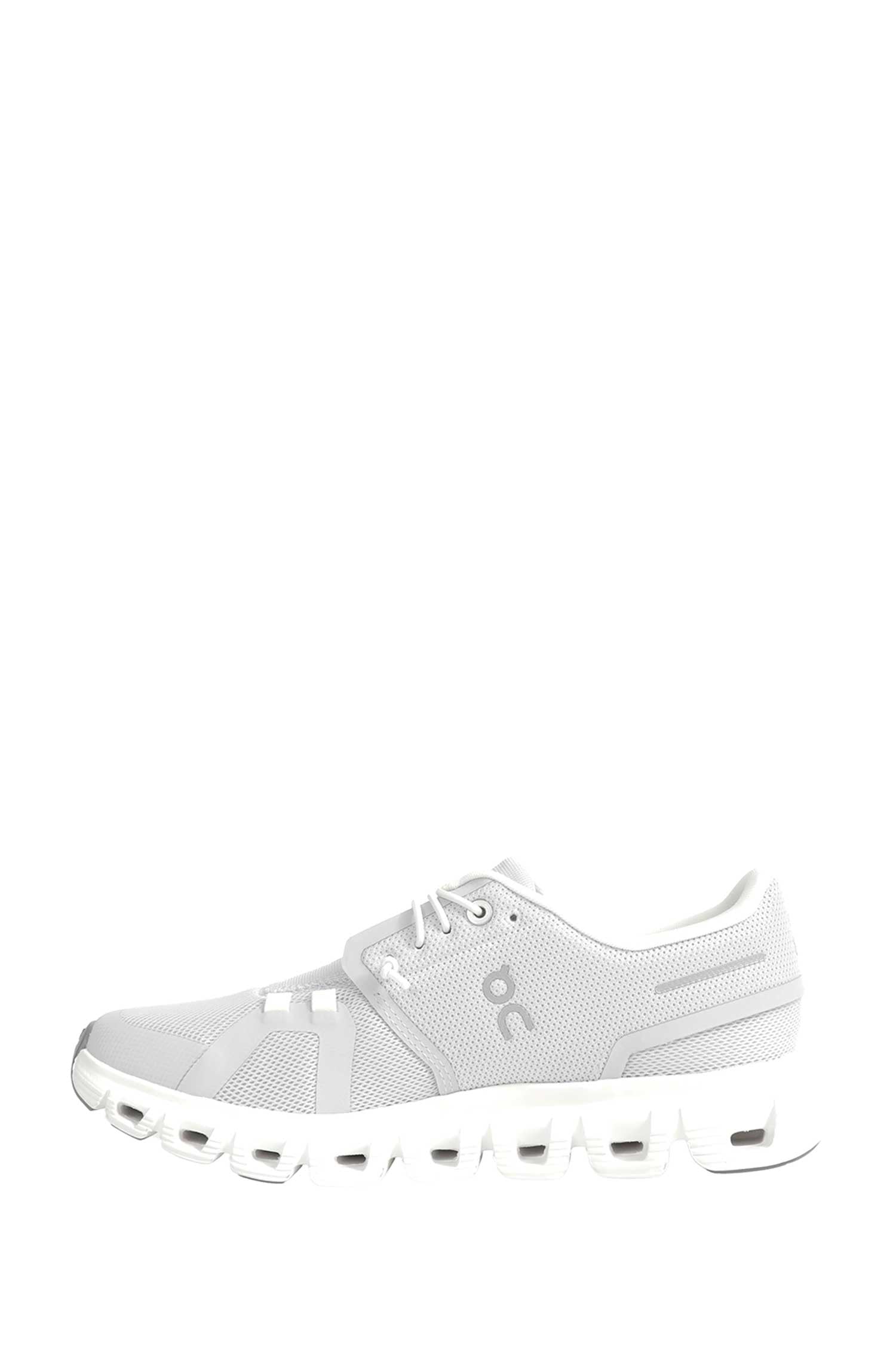 ON RUNNING Cloud 6 Sneakers woman