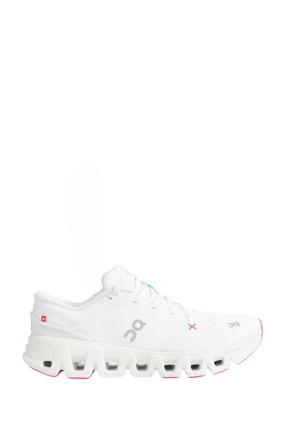 Cloud X 5 Sneakers