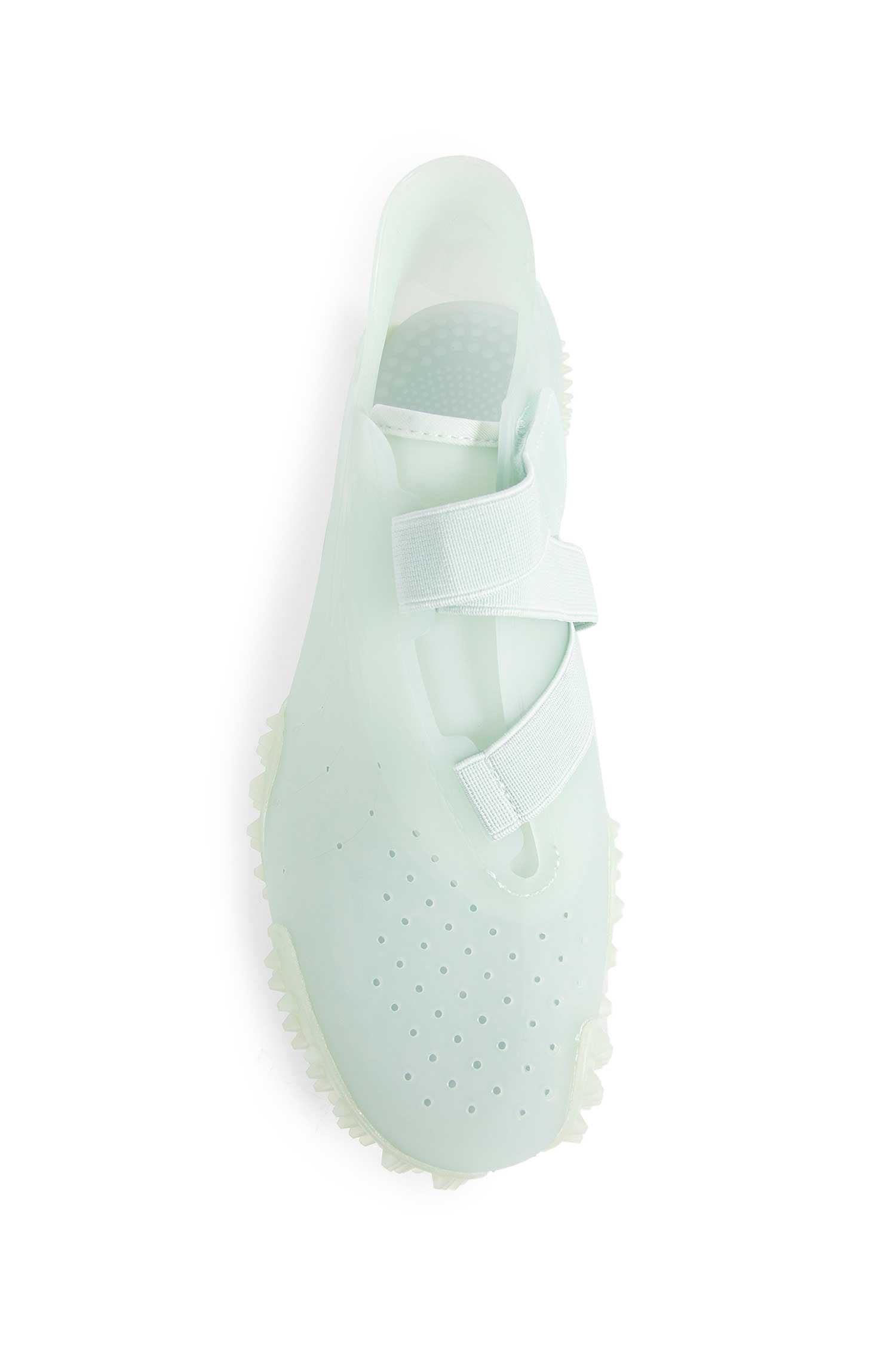 Mostro Jelly Sneakers