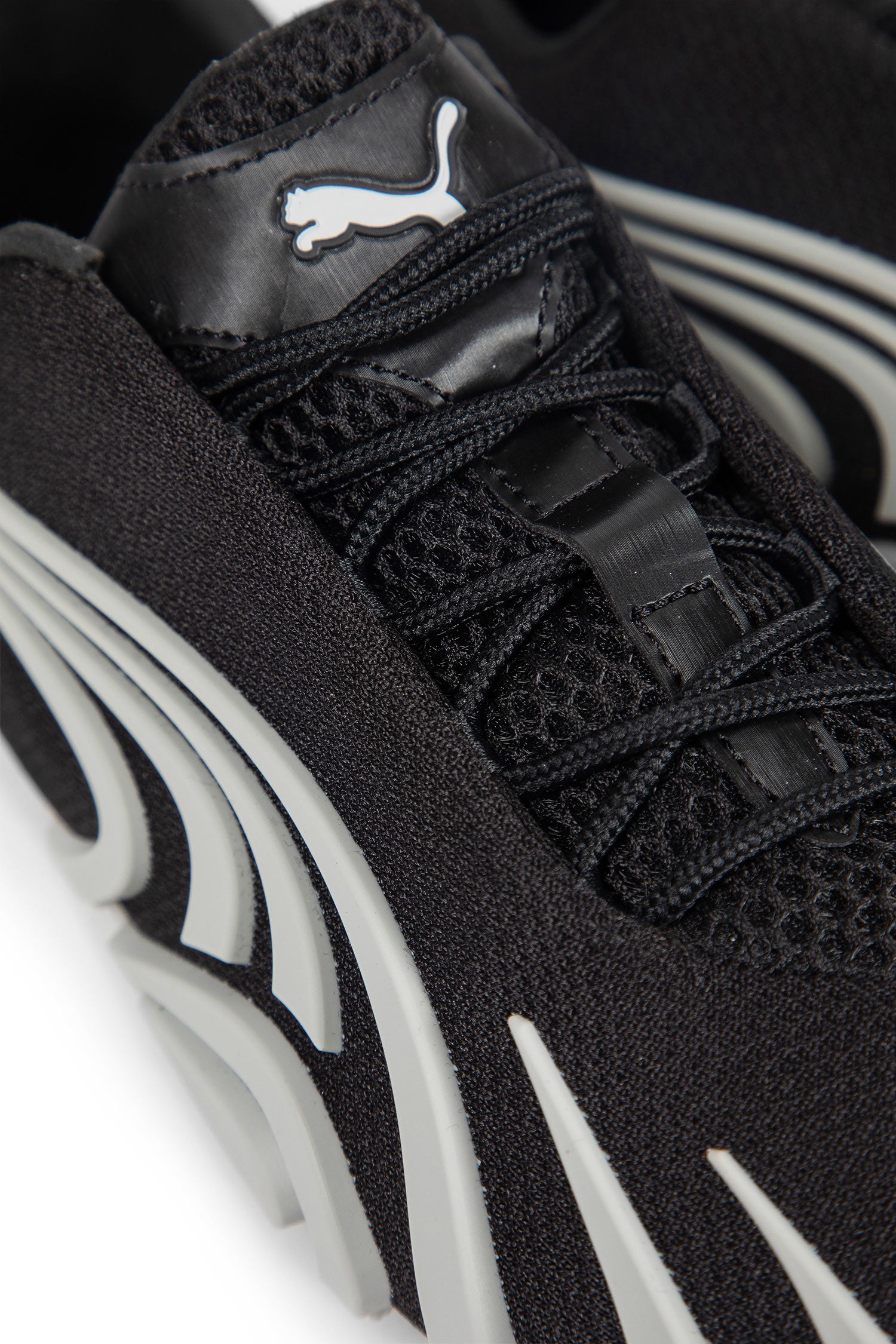 Talon OG Unisex Sneakers