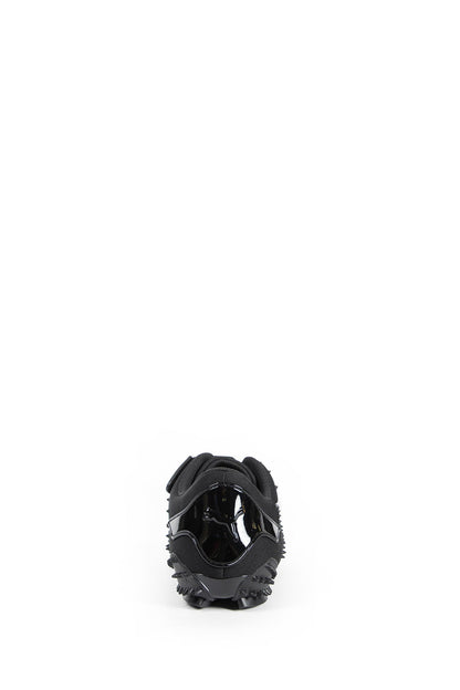 PUMA UNISEX BLACK SNEAKERS