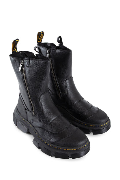 DR MARTENS MAN BLACK BOOTS