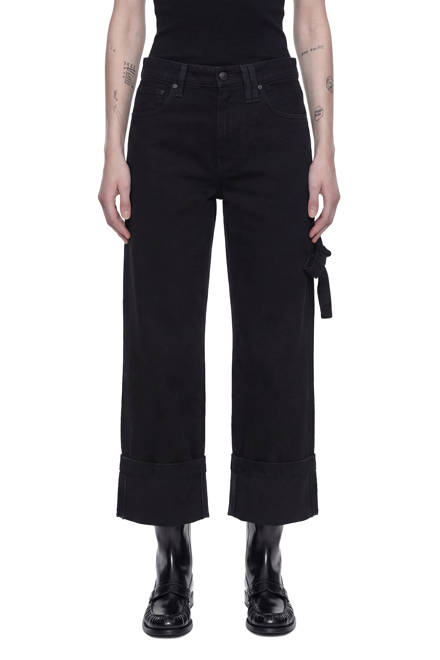 Cropped Straight Leg Jeans