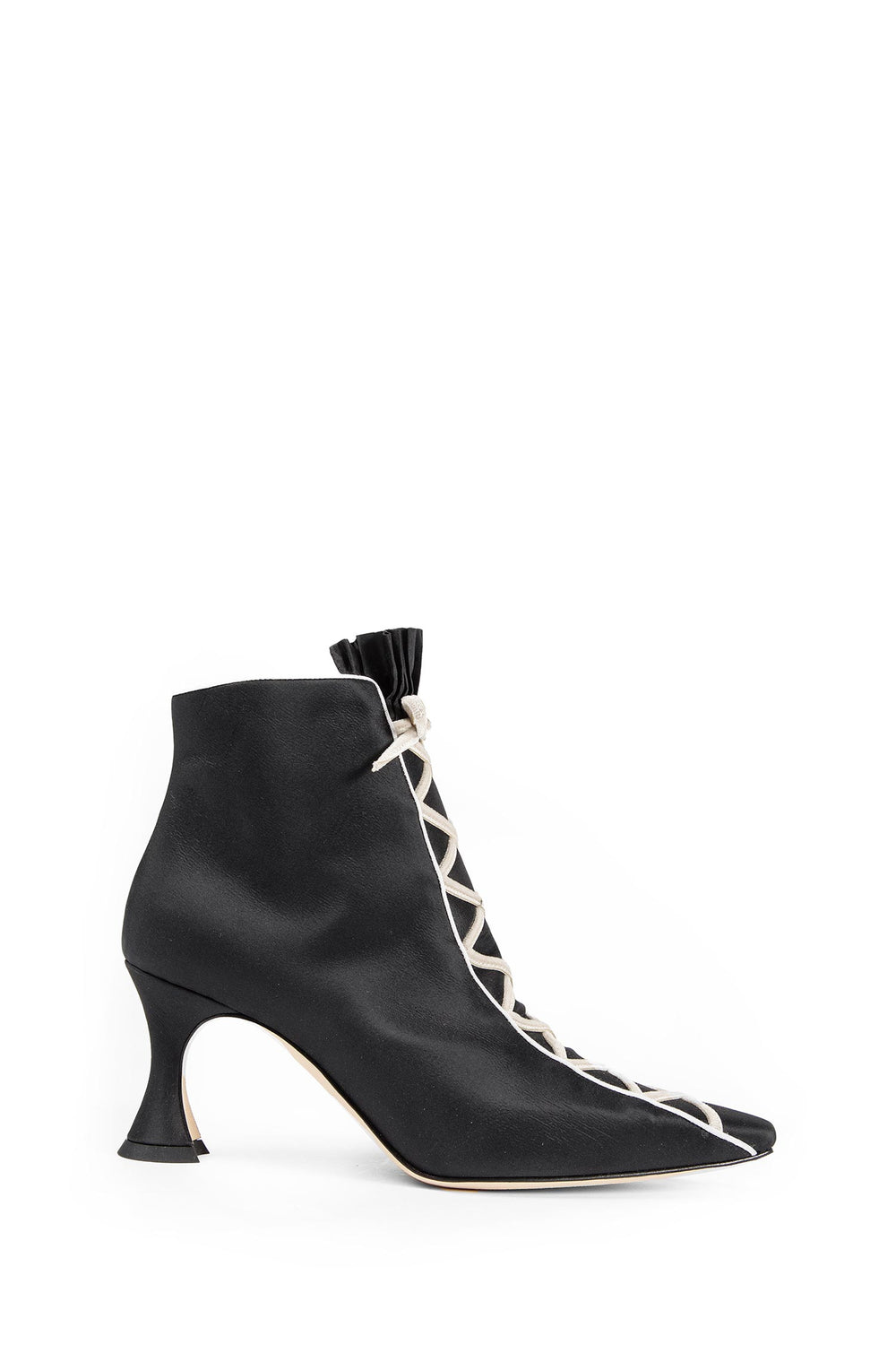 MANOLO BLAHNIK Nolhac Ankle Boots woman