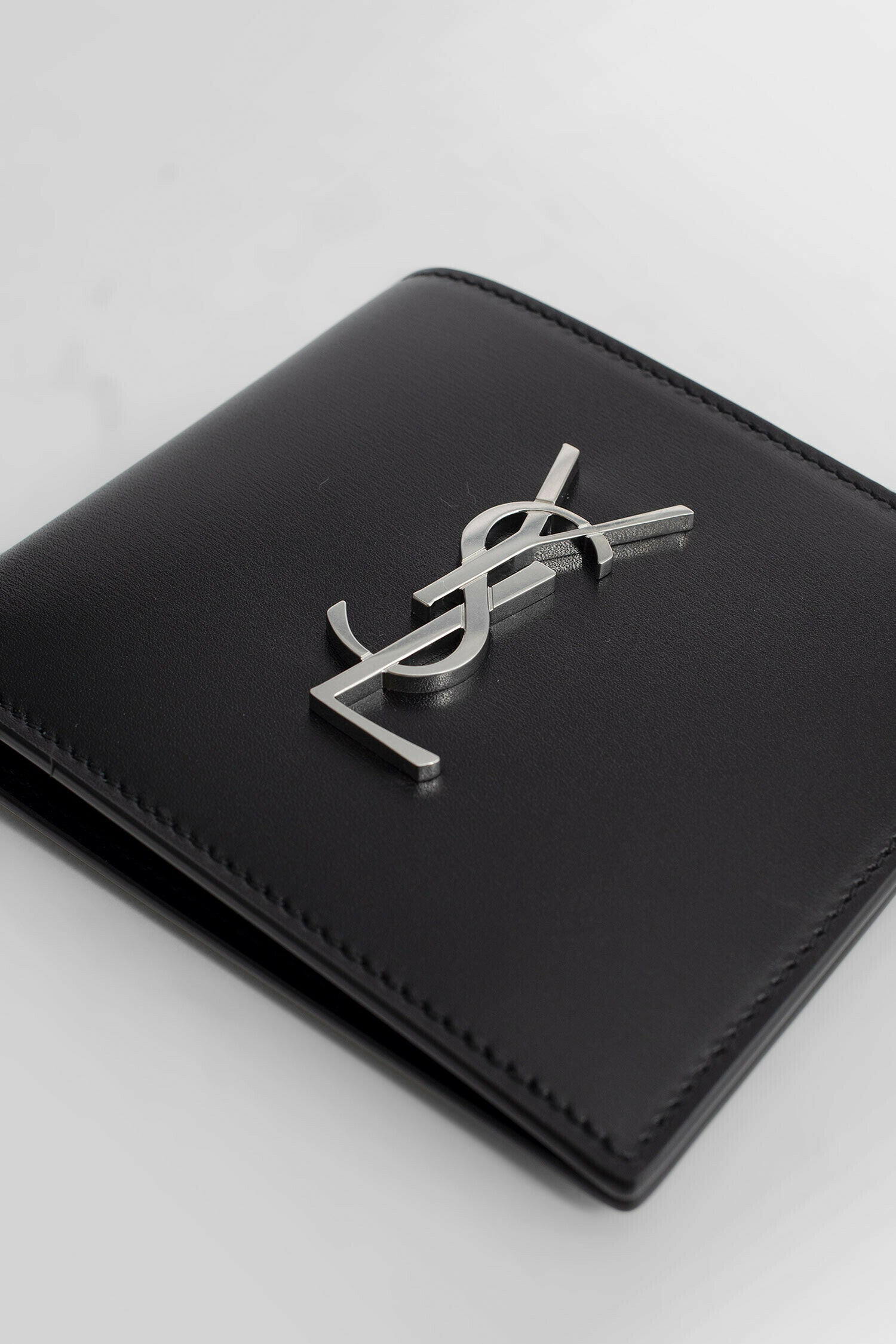 SAINT LAURENT MAN BLACK WALLETS & CARDHOLDERS