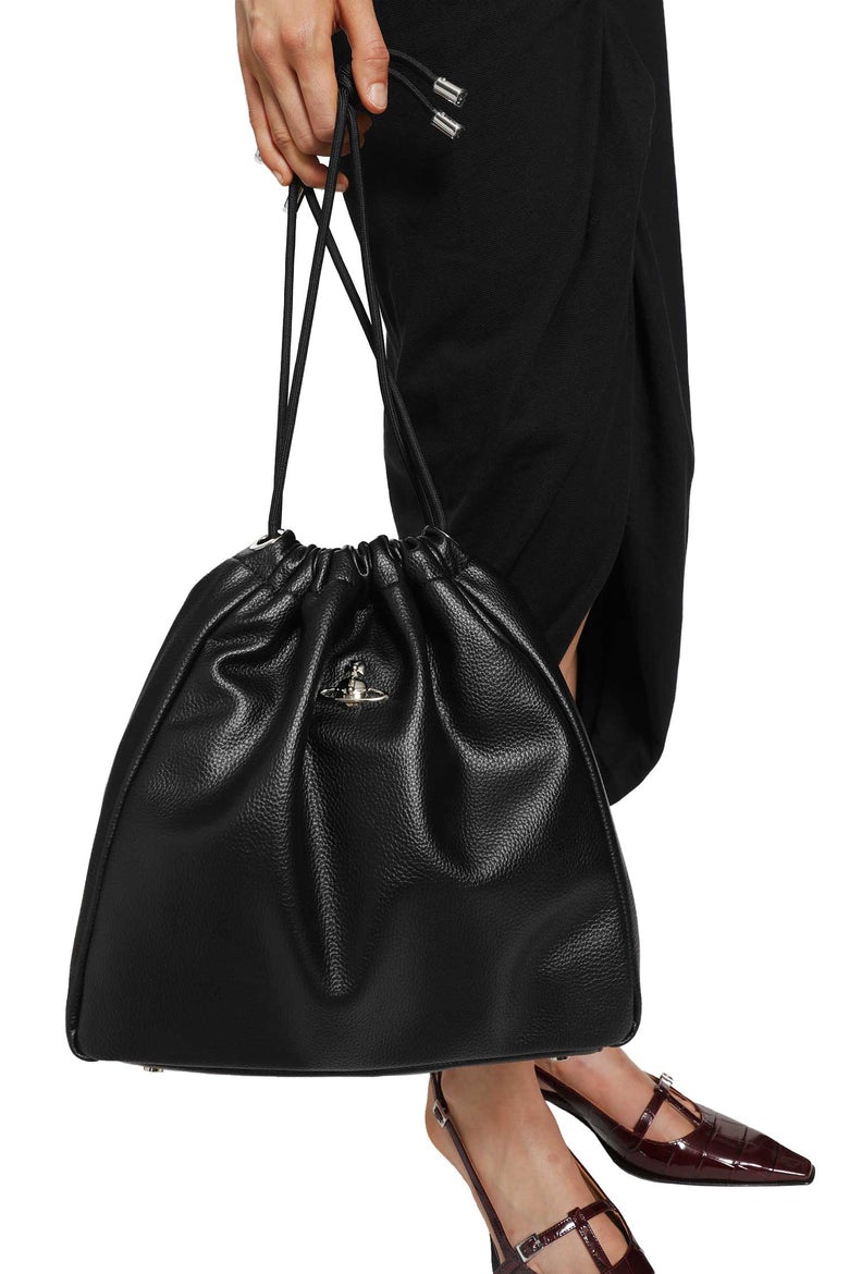 
              VIVIENNE WESTWOOD Hilary Bucket Bag unisex
            
